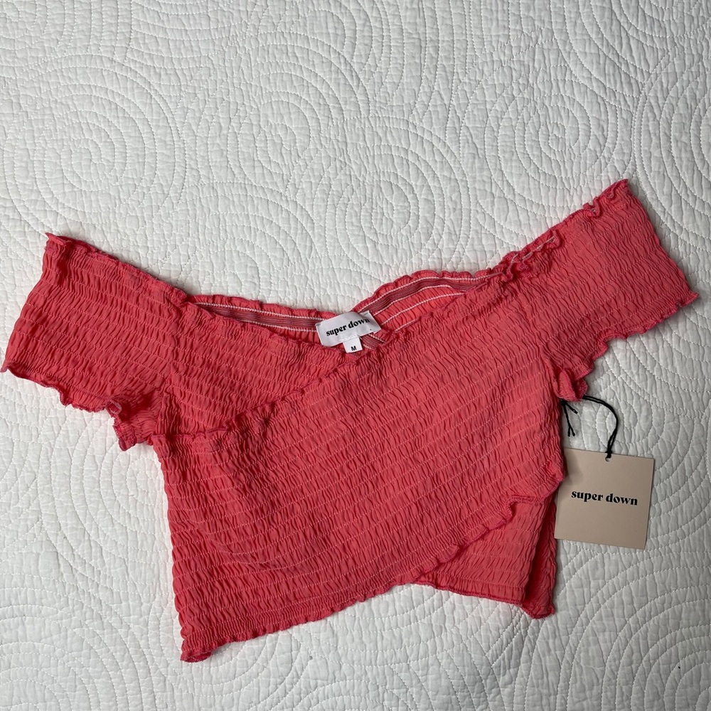 SUPERDOWN CROP TOP